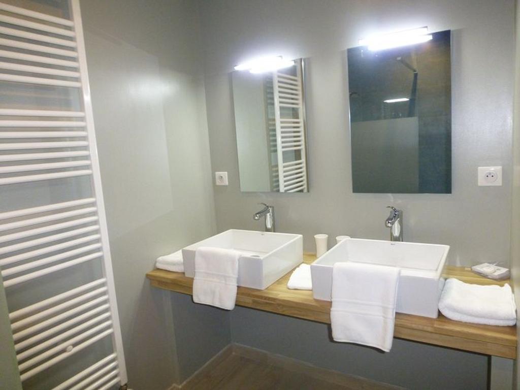 Le Clos Du Miroir Courset Номер фото